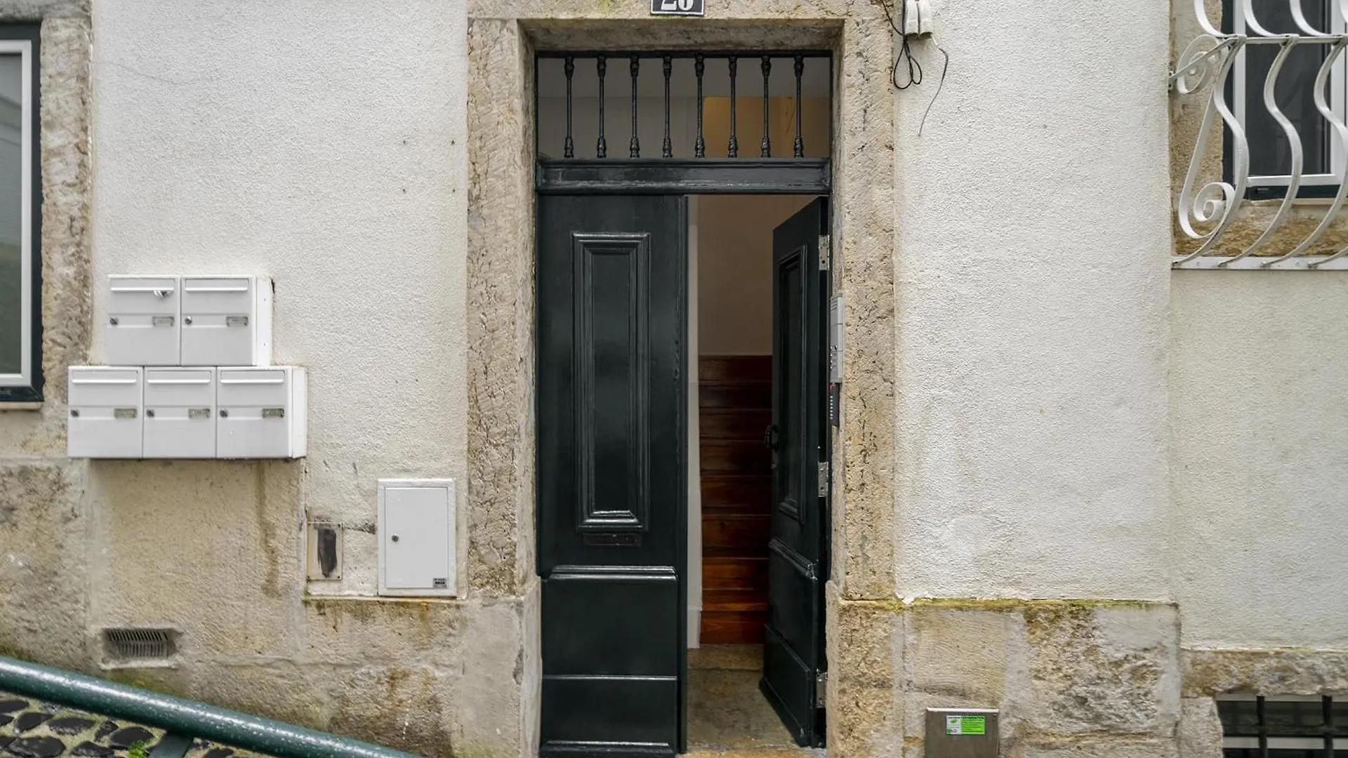 Whome Hidden Gem In Alfama Perfect To Explore Lisbon 0*,  Portugal